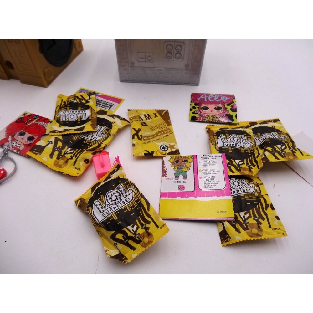 LOL Surprise Remix Hair Flip remix Q.T. Gold Radical and New Doll with packages - Picture 7 of 16